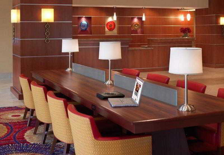 Public Area 2, Wyndham Cleveland Airport, Cuyahoga