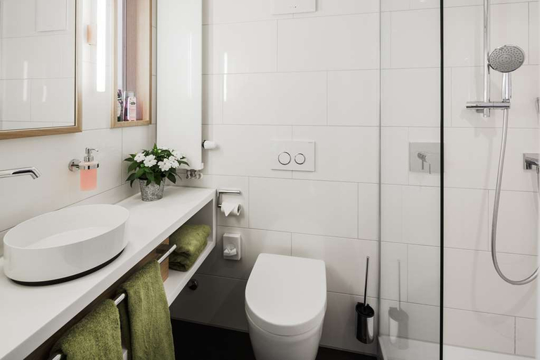 Bathroom 4, TOP KHR Hotel KurOase im Kloster Bad Woerishofen, Unterallgäu