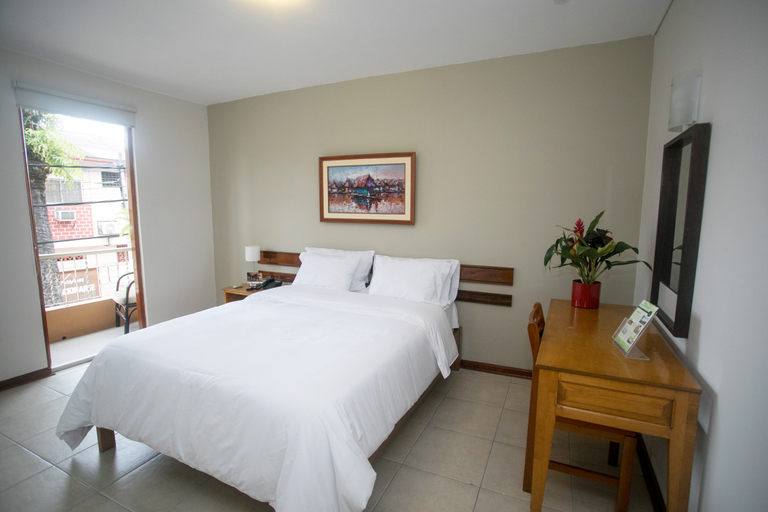 Bedroom 3, Hotel Acosta, Maynas