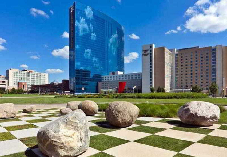 JW Marriott Indianapolis, Marion