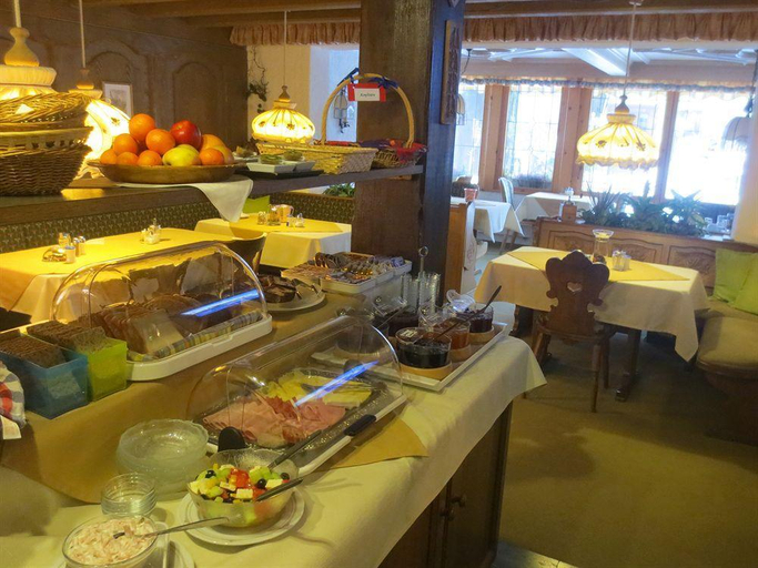 Food & Drinks 5, Hotel Alp Inn - Chiemgaukarte inclusive, Traunstein