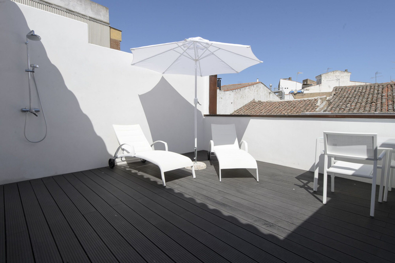 Others 4, Hostal Emeritae, Badajoz
