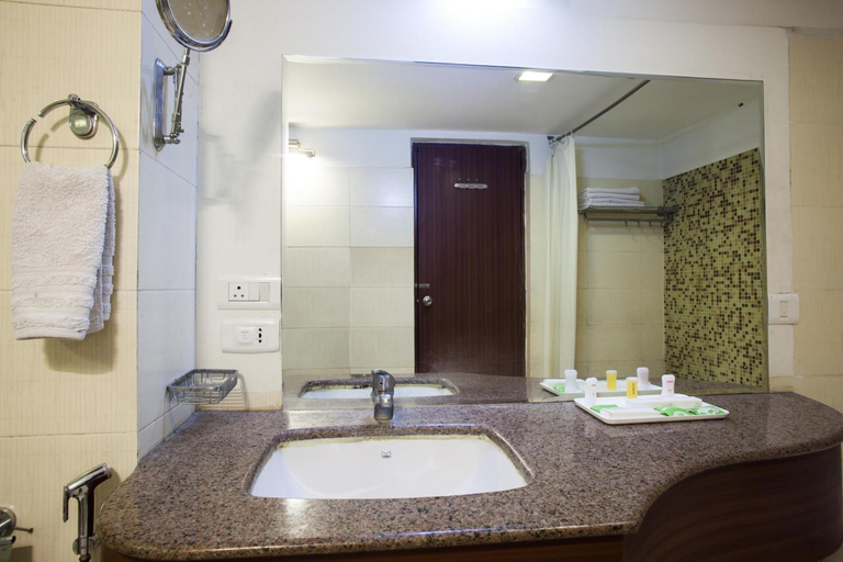 Bathroom, Royal Empire, Jaipur