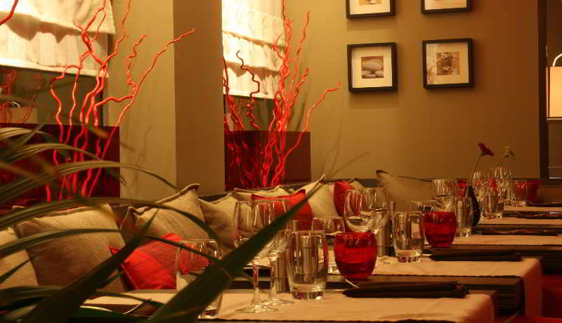 Public Area, The Originals Boutique, Hôtel de la Paix, Brest, Finistère