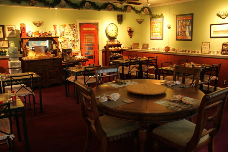 Food & Drinks, Sugartree Inn, Washington