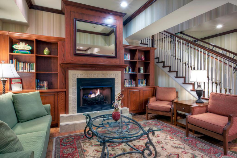 Public Area 1, Country Inn & Suites By Radisson, Wilmington, Nc, New Hanover