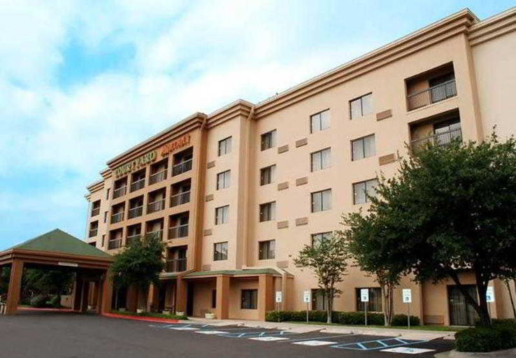 Exterior & Views 1, Courtyard Marriott Laredo, Webb