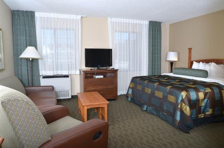 Bedroom 3, Aspen Suites, Olmsted