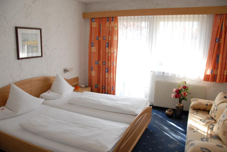 Bedroom 3, Edelweiß, Innsbruck Land