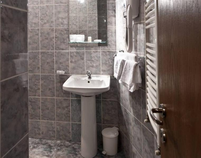 Bathroom 4, Bistrita, Bistrita