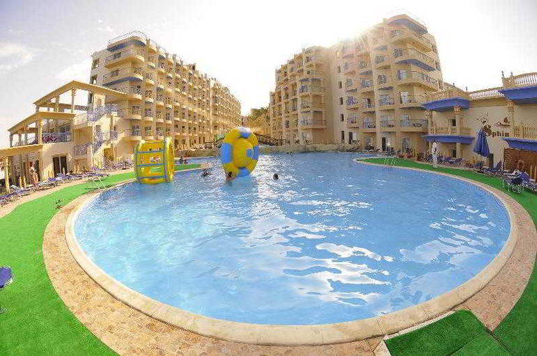 Sport & Beauty 2, Sphinx Resort, Al-Ghurdaqah