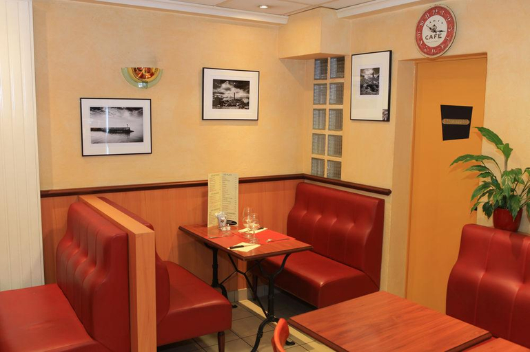 Public Area 3, Hotel La Consigne, Calvados