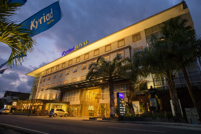 Exterior & Views 1, Steenkool Hotel Seminyak, Badung