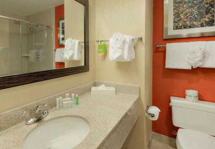 Bathroom 4, Courtyard Raleigh Crabtree Valley, Wake
