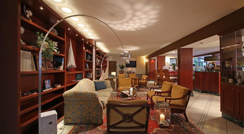 Public Area, Hotel Villa Capri, Brescia
