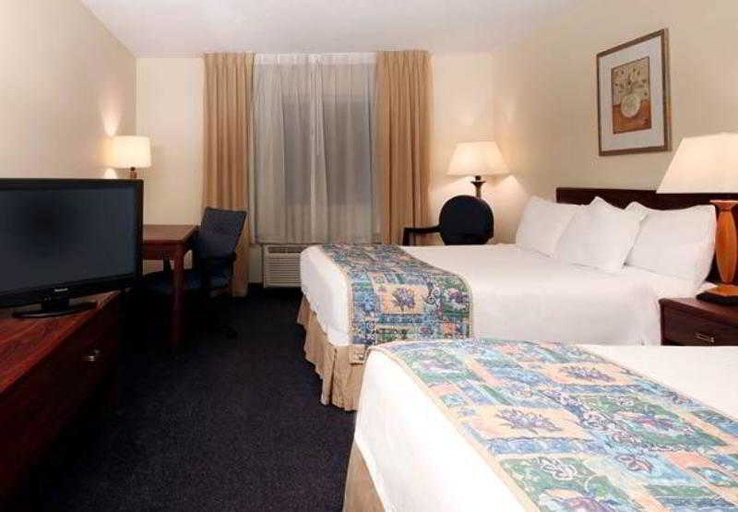 Bedroom 3, Fairfield Inn Warren Niles, Trumbull