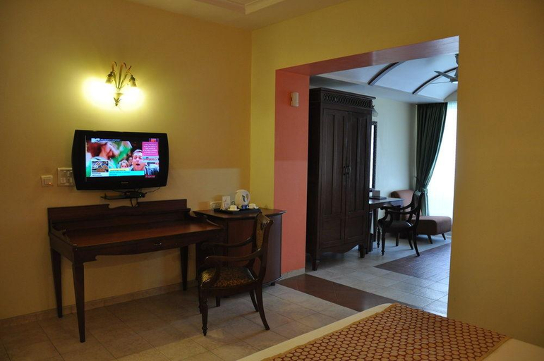 Public Area 2, Welcomheritage Narmada Jacksons, Jabalpur