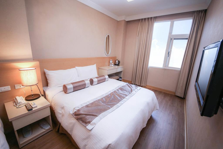 Bedroom 4, Dah Sing Business Hotel, Hualien