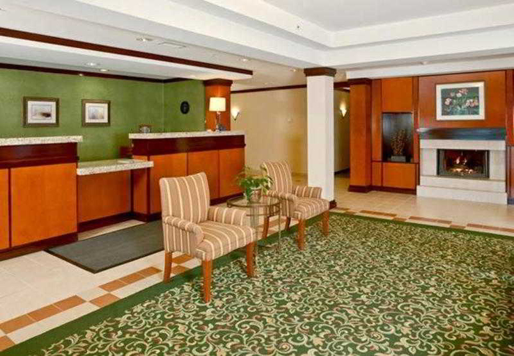 Public Area 2, Fairfield Inn & Suites Brunswick Freeport, Cumberland