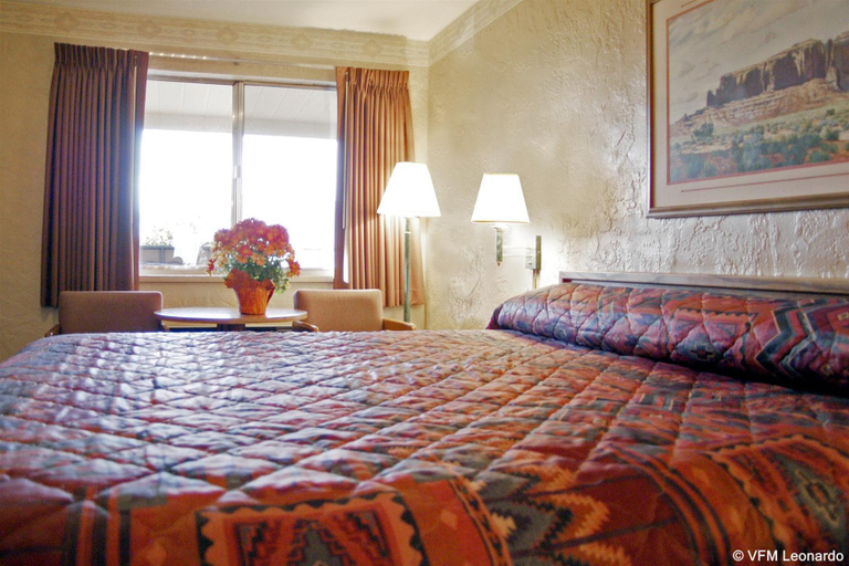 Bedroom 2, Wetherill Inn, Navajo