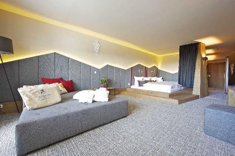 Bedroom 3, Falkensteiner Hotel Sonnenalpe, Hermagor