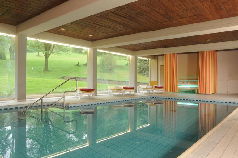 Sport & Beauty, Zur Burg Sternberg, Lippe