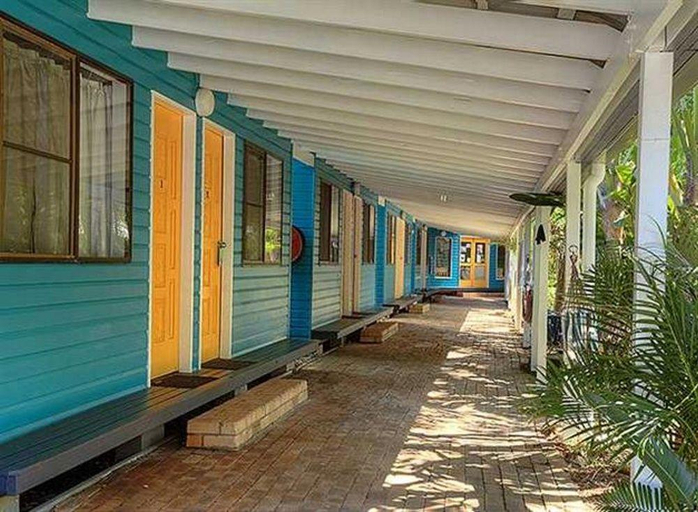 Public Area 3, Wake Up! Byron Bay - Hostel, Byron