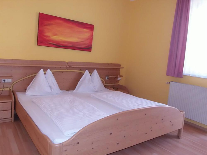 Bedroom 4, Aurora Appartements inklusive freiem Thermeneintritt, Sankt Johann im Pongau