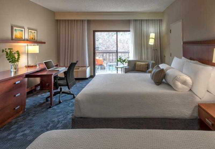 Bedroom 4, Courtyard by Marriott Addison Midway, Dallas