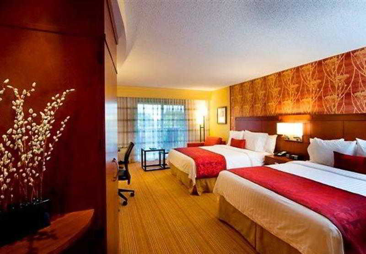 Bedroom 3, Courtyard By Marriott Atlanta Budorf Mall, Gwinnett