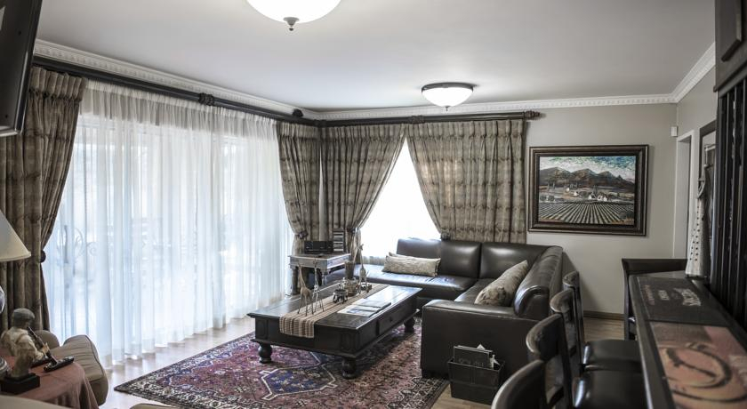 Public Area 5, Sunward Park Guest House & Conference Centre, Ekurhuleni