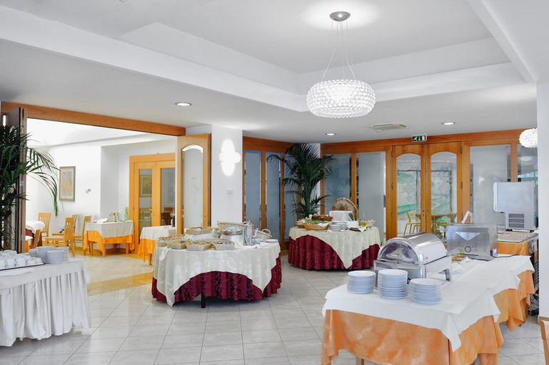 Public Area 4, Hotel I Melograni, Foggia