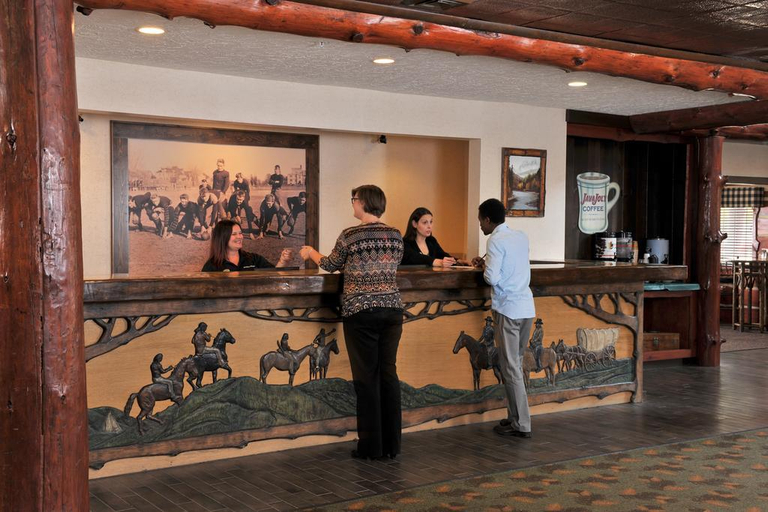 Public Area 2, Stoney Creek Inn, Boone