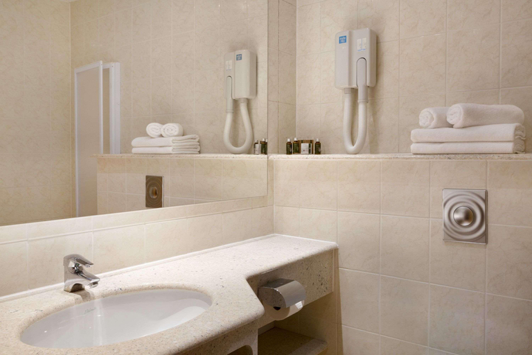Bathroom 5, Ramada Hotel & Suites by Wyndham Kranjska Gora, Kranjska Gora