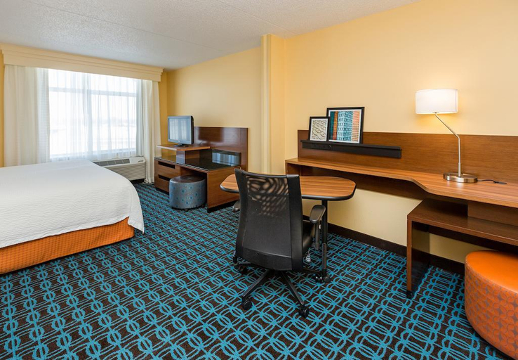 Bedroom 4, Fairfield Inn And Suites By Marriott Des Moines We, Dallas