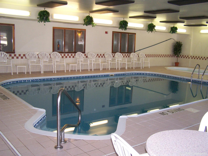 Sport & Beauty 5, Expressway Suites, Burleigh