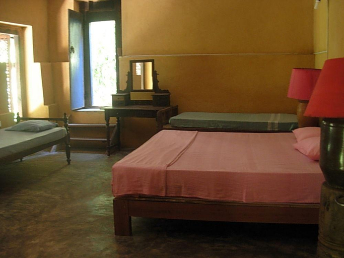 Bedroom 4, The Kandy Samadhi Centre, Kundasale