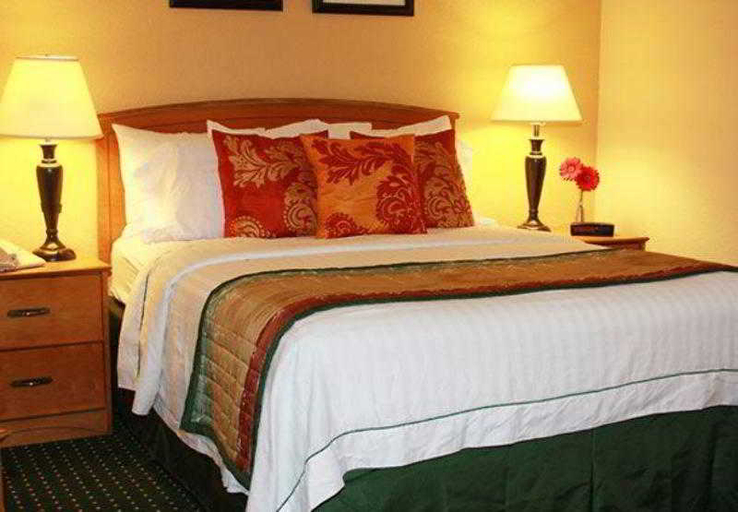 Bedroom 3, Towneplace Suites Anaheim Maingate Angel Stadium, Orange