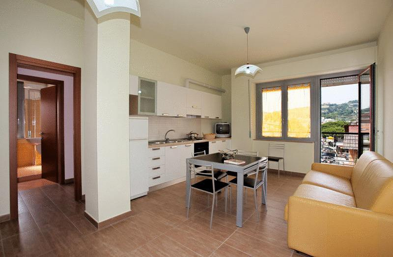 Exterior & Views 3, Residence Palazzo Gasparroni, Teramo