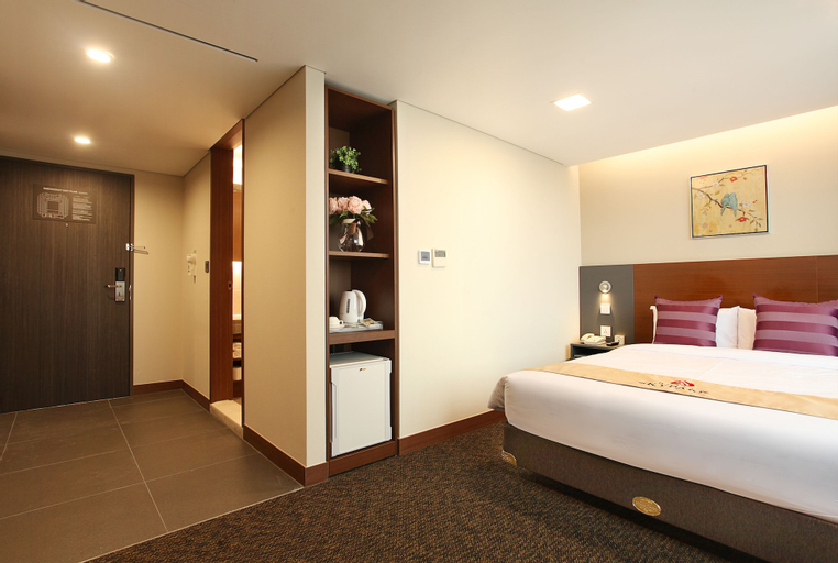 Bedroom 20