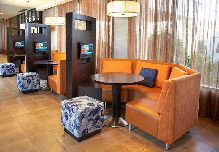 Public Area 5, Courtyard Shelton, Fairfield