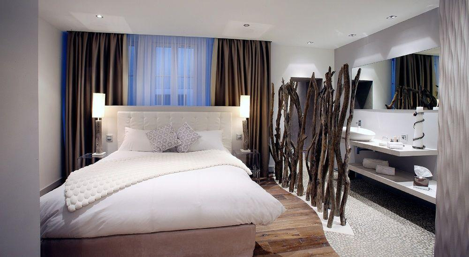 Bedroom 2, Petit Hotel Confidentiel, Savoie