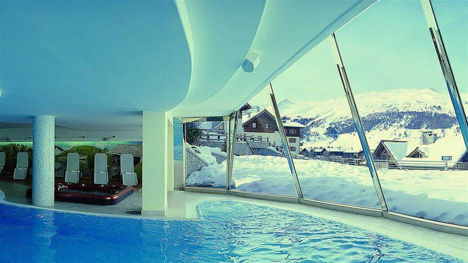 Others 5, Hotel Baita Montana, Sondrio