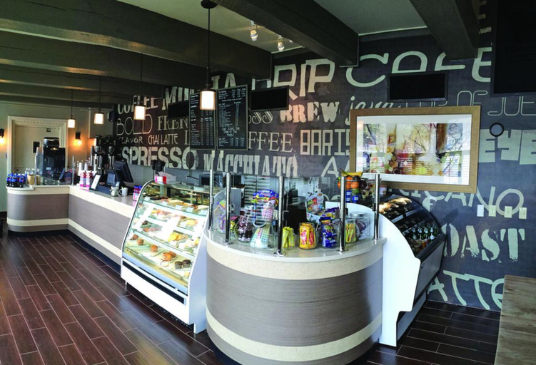 Food & Drinks 5, The Abbey Resort and Spa, Walworth