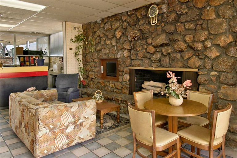 Public Area 3, Peoria Inn, Tulsa