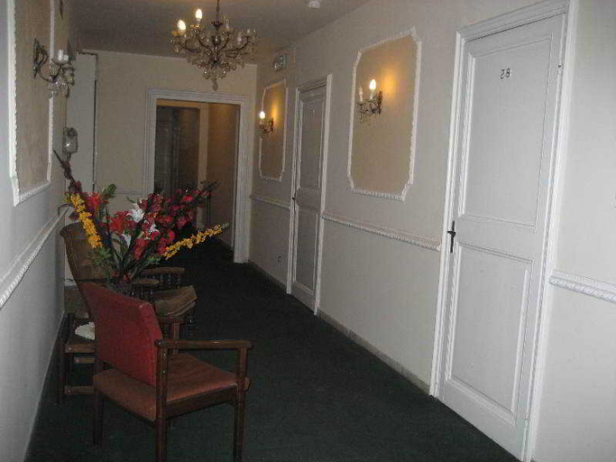 Bathroom 5, Hotel Erdarelli, Rome