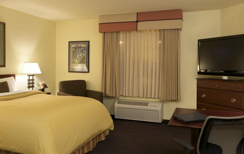 Bedroom 4, Larkspur Landing Extended Stay Suites Hillsboro, Washington