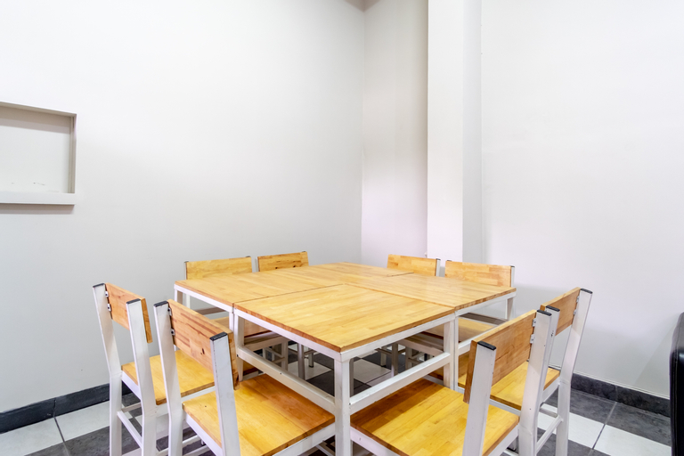 OYO 2272 Citra Arcade Residence, Medan