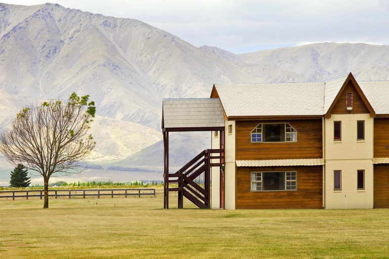 Exterior & Views 2, Discovery Countrytime Hotel, Waitaki
