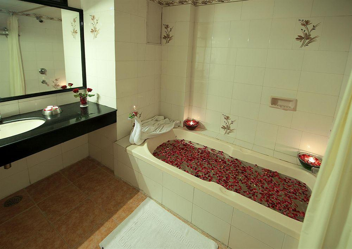 Bathroom 4, Hotel Shri Ram Excellency, Jodhpur